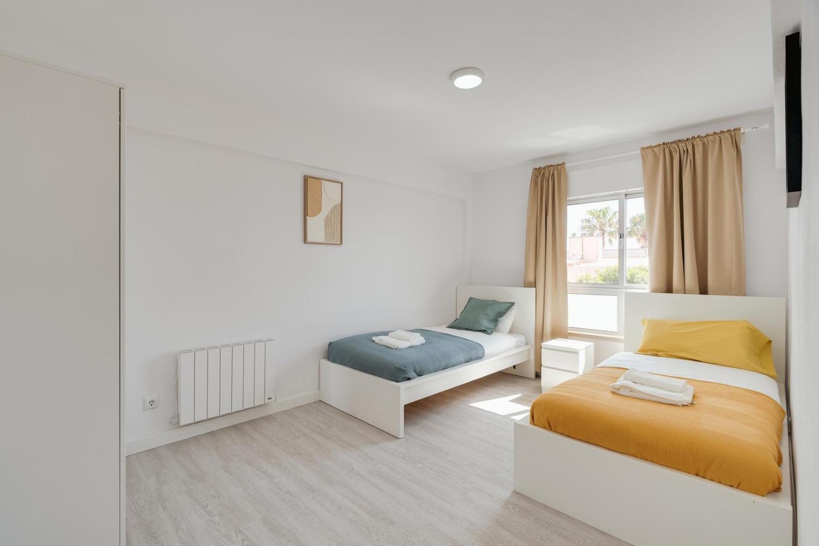 Hostwise - Bright & Family Flat In Paco De Arcos *