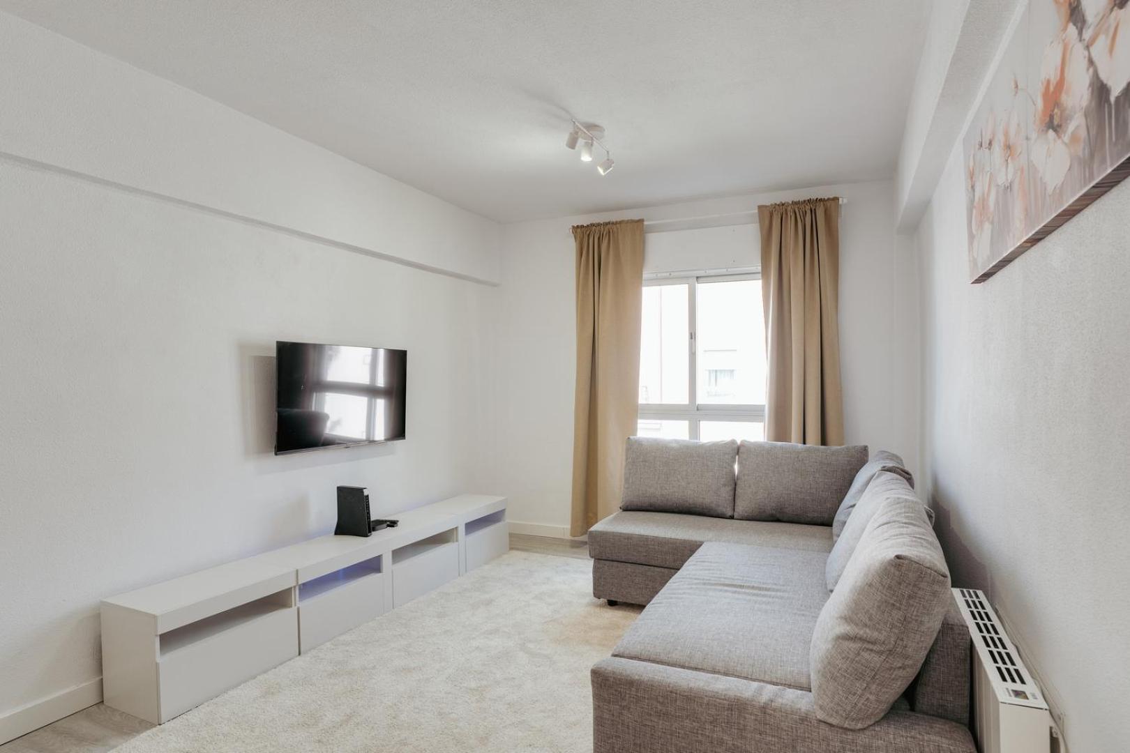 Hostwise - Bright & Family Flat In Paco De Arcos