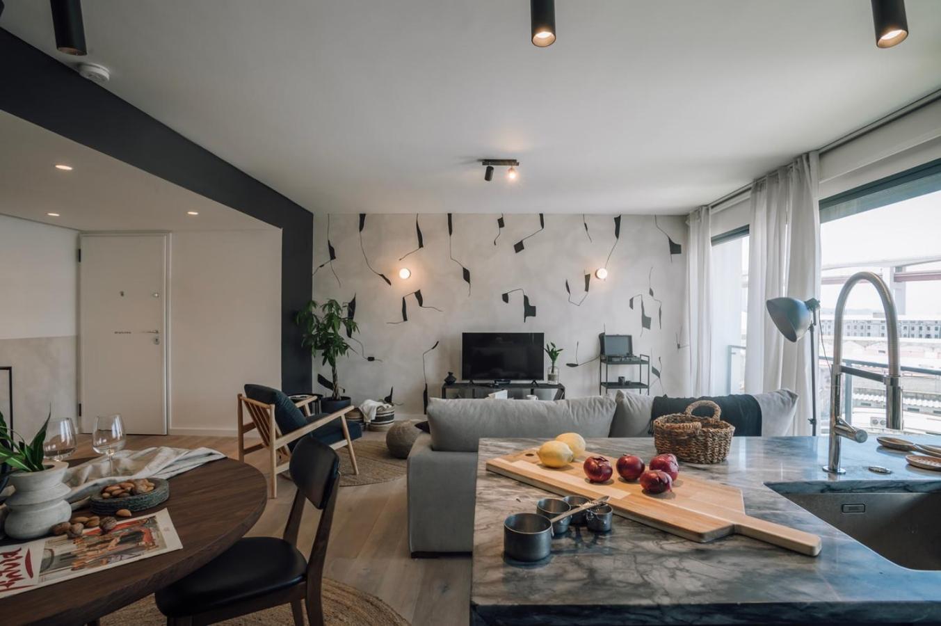 Ade - 2 Bedrooms And Parking In Alcantara