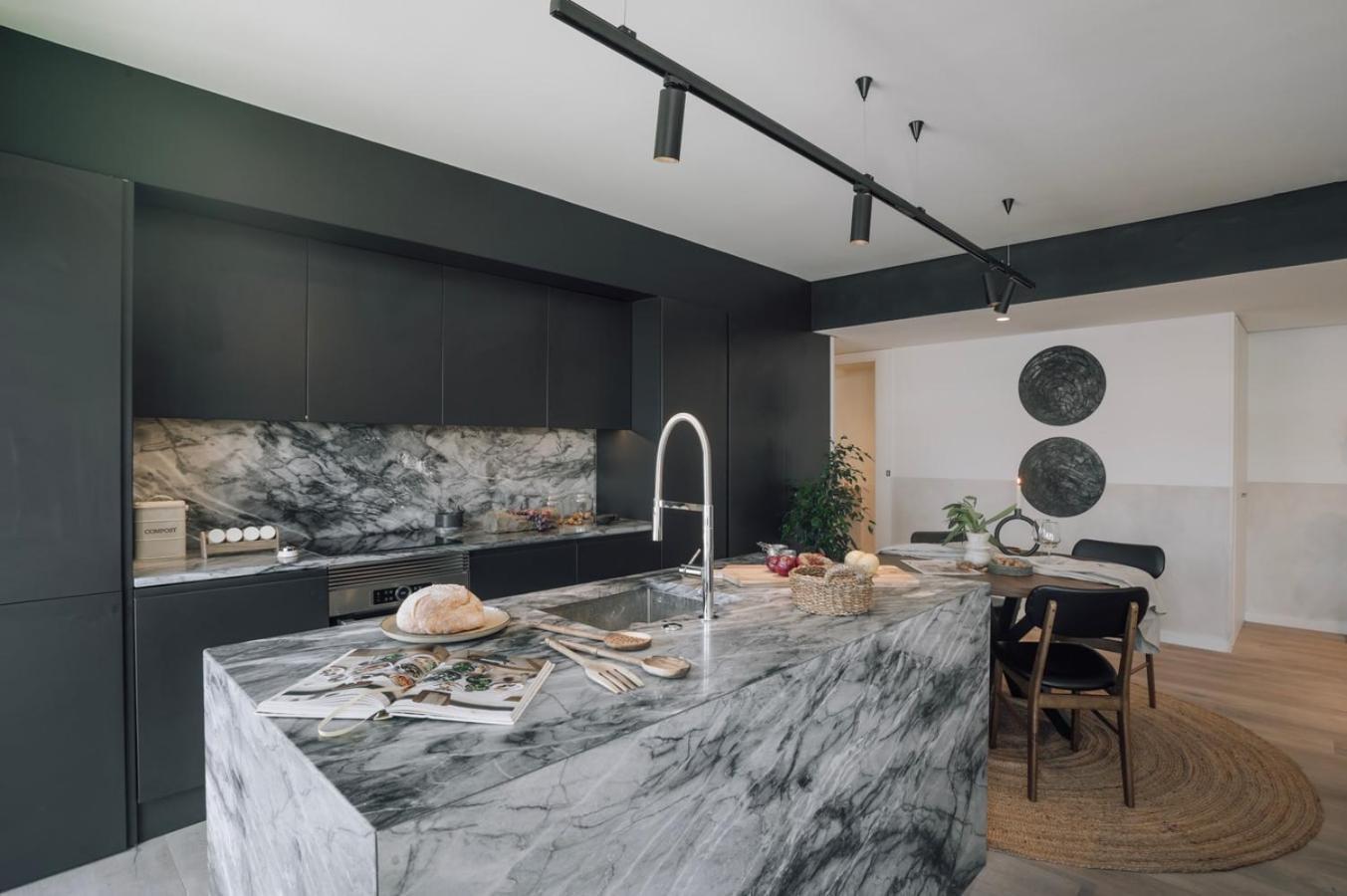 Ade - 2 Bedrooms And Parking In Alcantara Lisboa