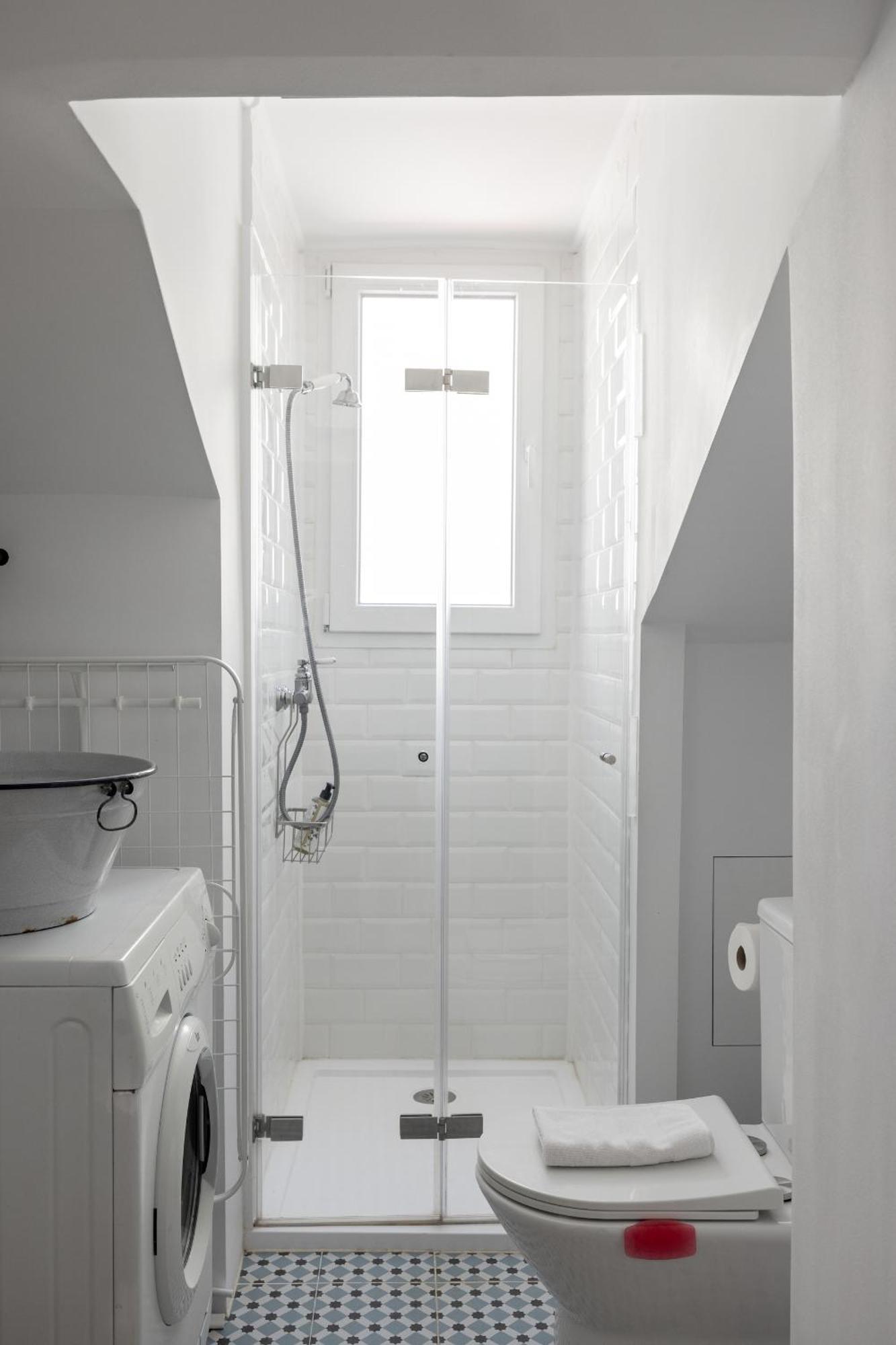 Historical Gem In Bairro Alto Appartement Lissabon