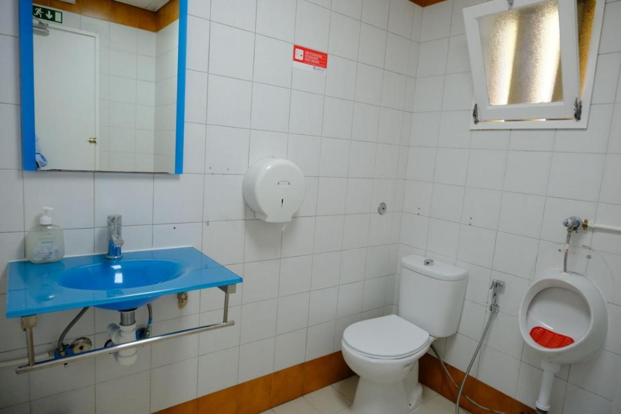 Paradise Hostel *