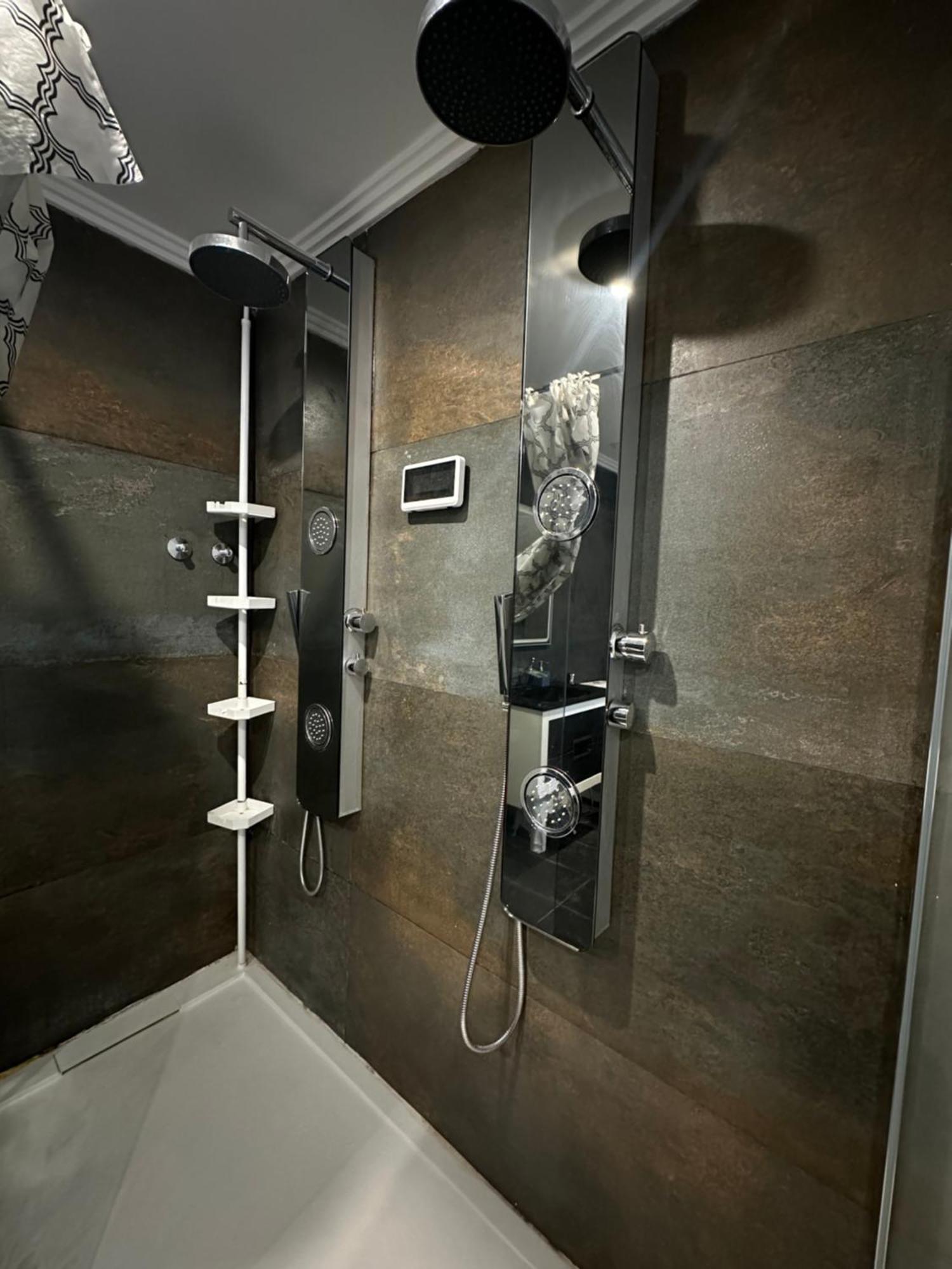 Compartilhado Sendo E Jacuzzi Privada Apartment Lisbon