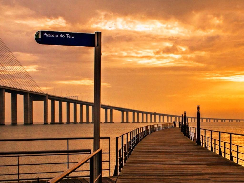 Parque Nacoes * Lisboa