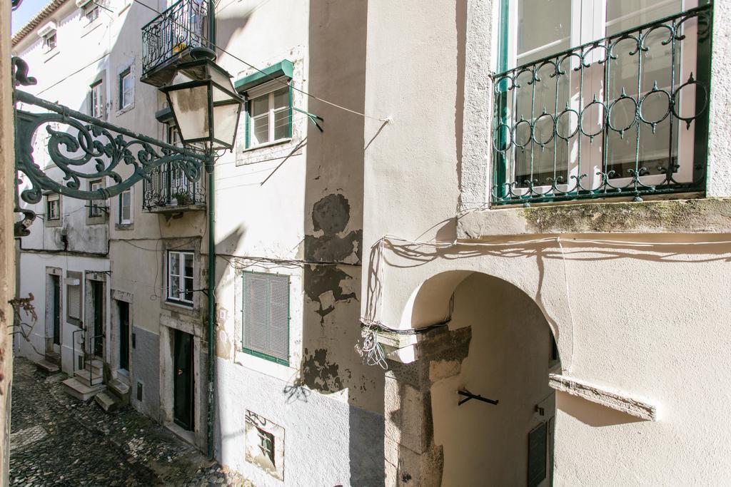 Lov'alfama, At In