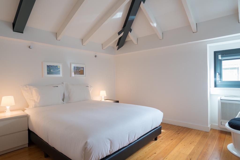 Flh Bairro Alto Balcony Flat * Lissabon