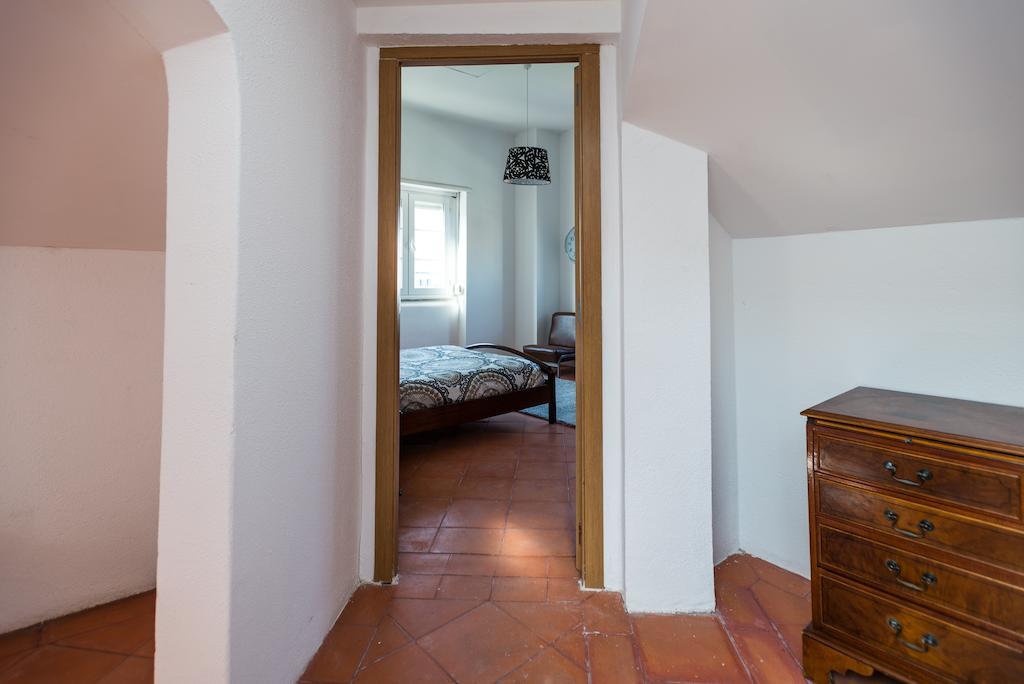 Lux Dinastia Lissabon