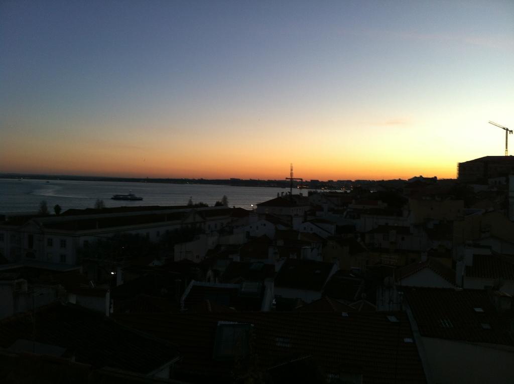 Alfama Flats - Beco Dos Ramos Lisbon