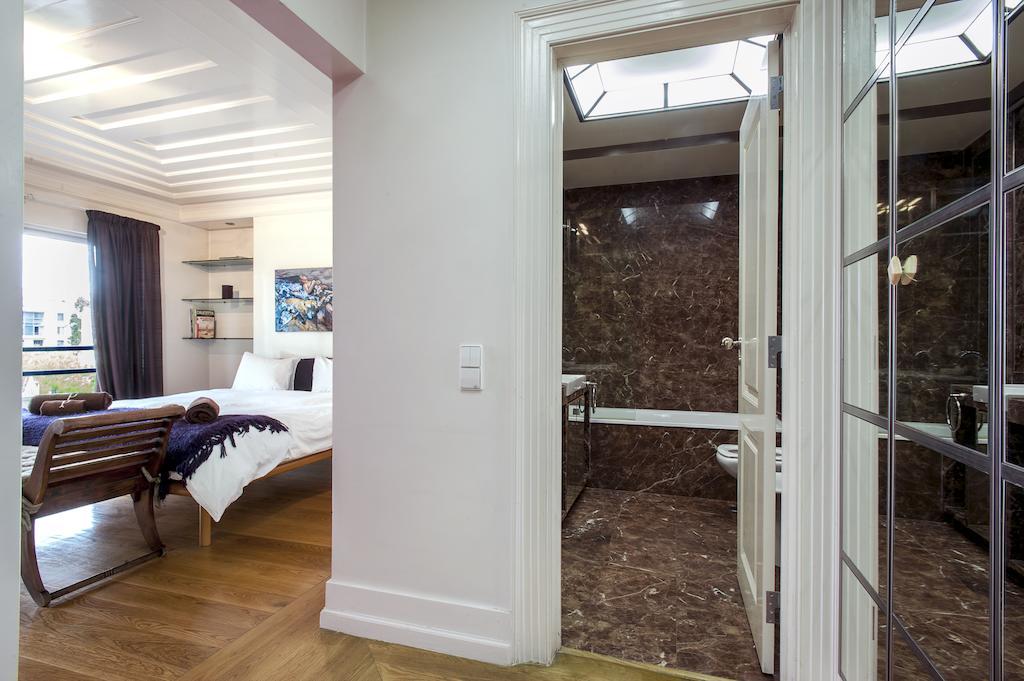 Portuguese Living Saldanha Prestige Lisbon