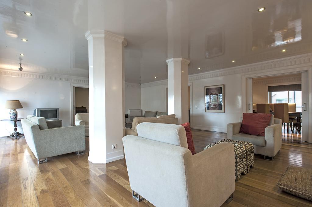 Portuguese Living Saldanha Prestige Lisbon
