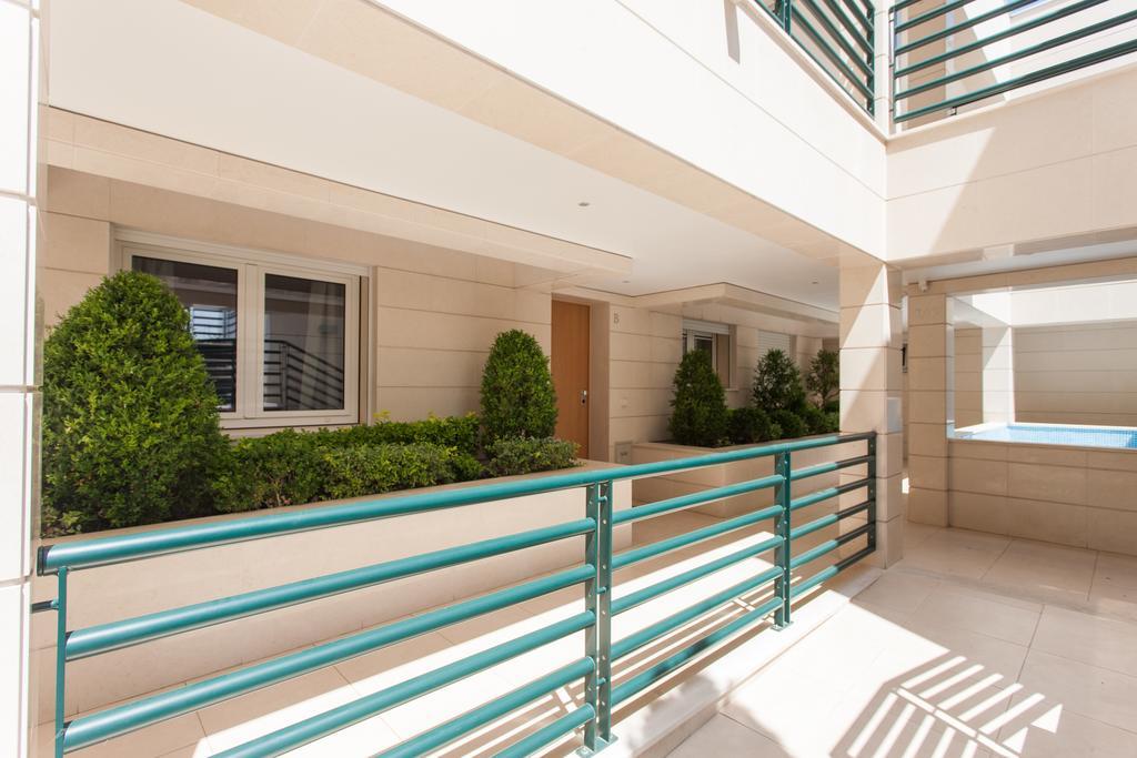 Apartment Living Graca