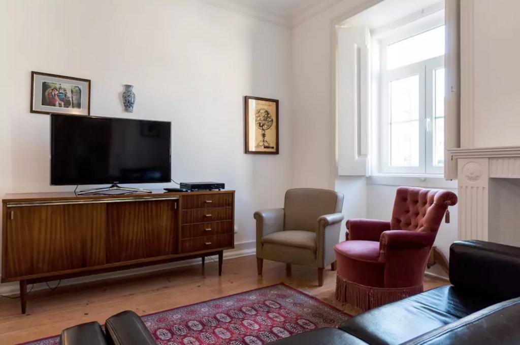 Secret & River View Family Flat Appartement *