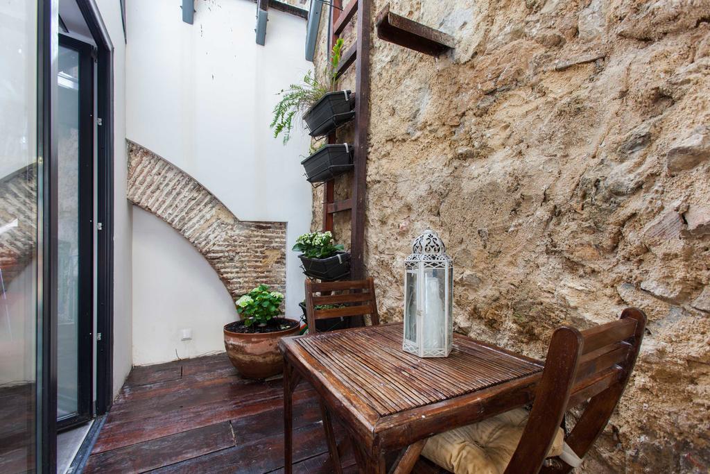 The Old Stables Chiado Apartment *