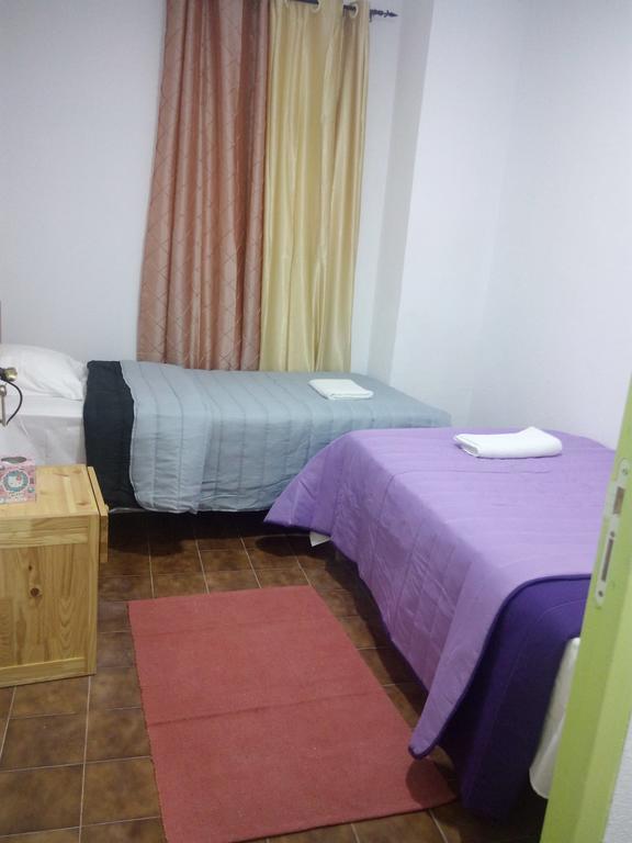 Guest house Residencia Martim Moniz Lisbon