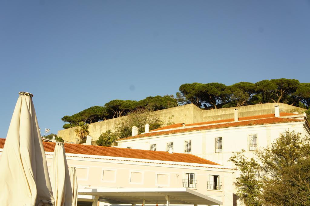 Lusitania One In Mouraria