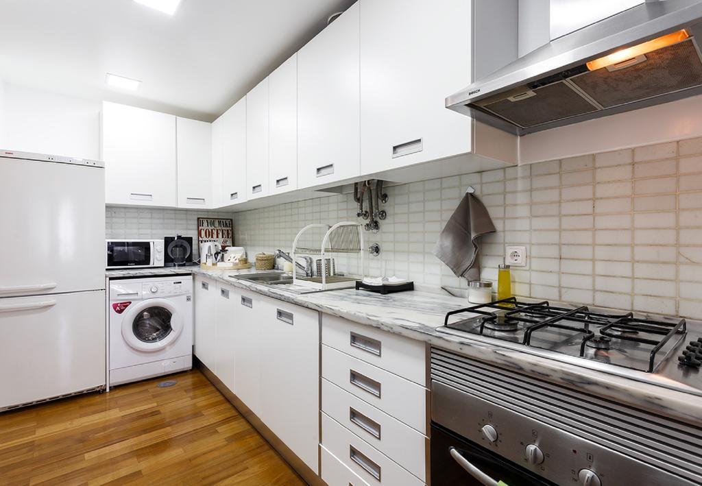Misha's Place At Bairro Alto! Appartement Lissabon