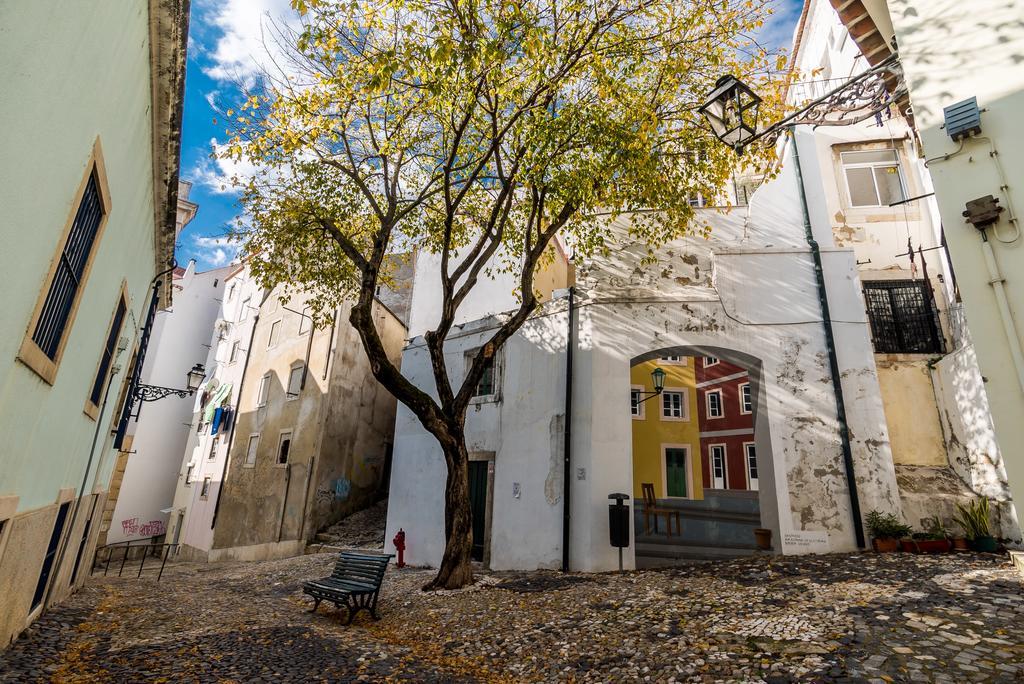 Little Duplex In Alfama Lissabon