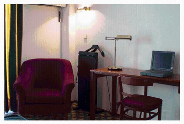 Hotel Jorge V 3*