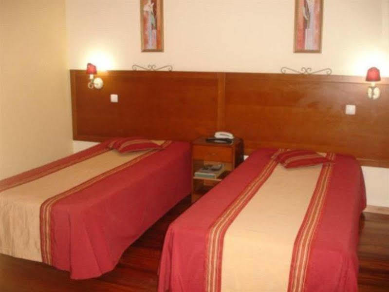 Hotel Grande Pensao Residencial Alcobia *