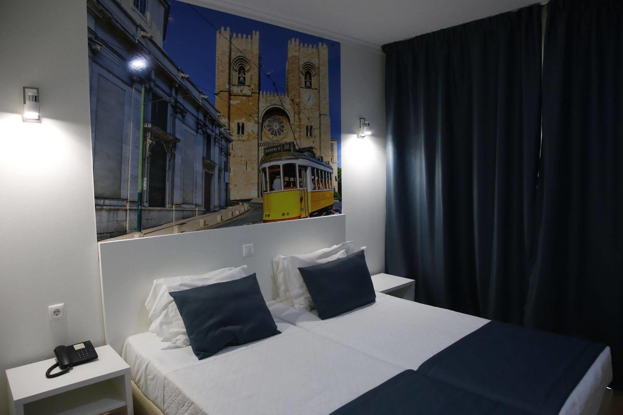 Patria Hotel *