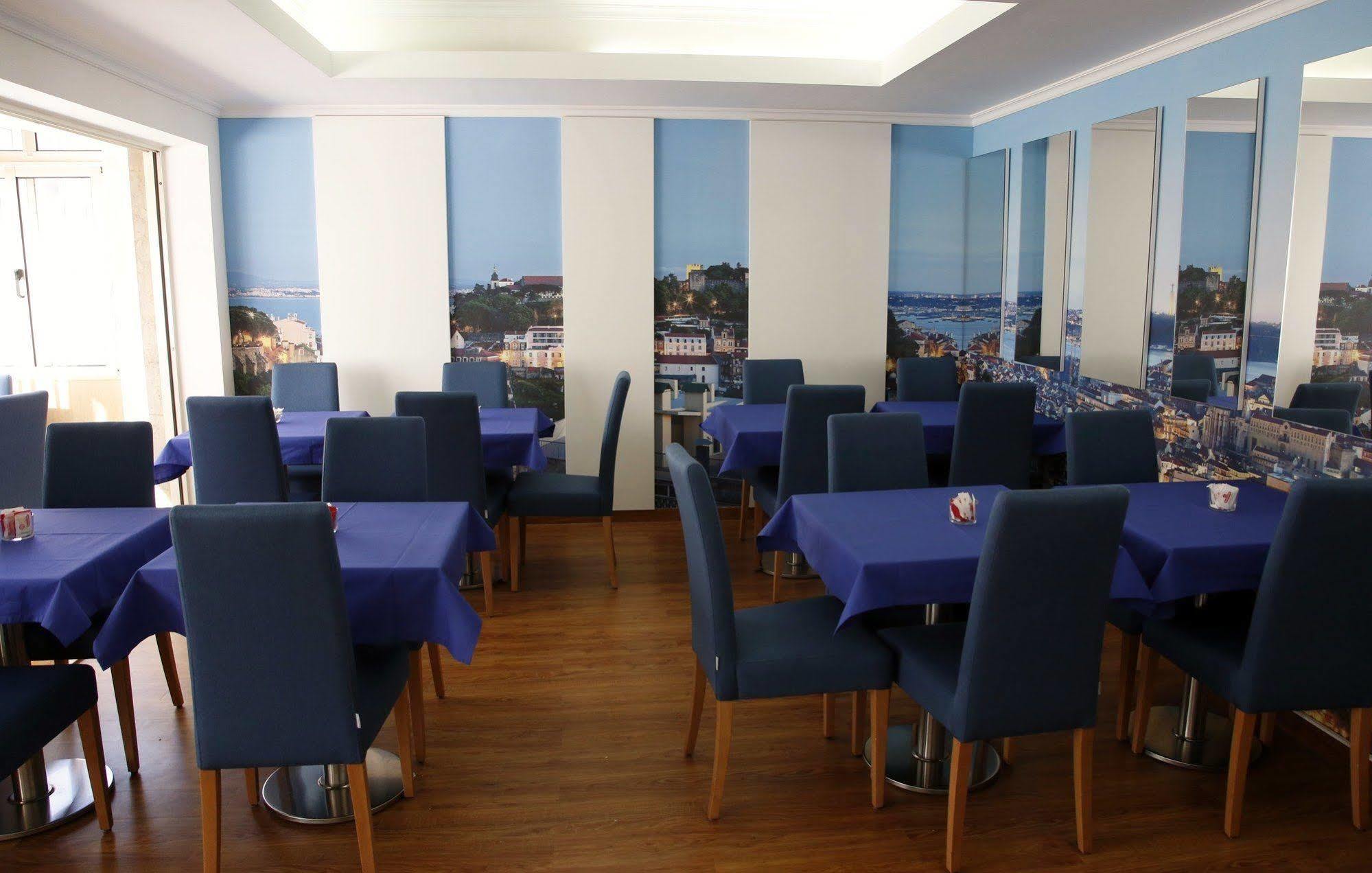 Hotel Patria *
