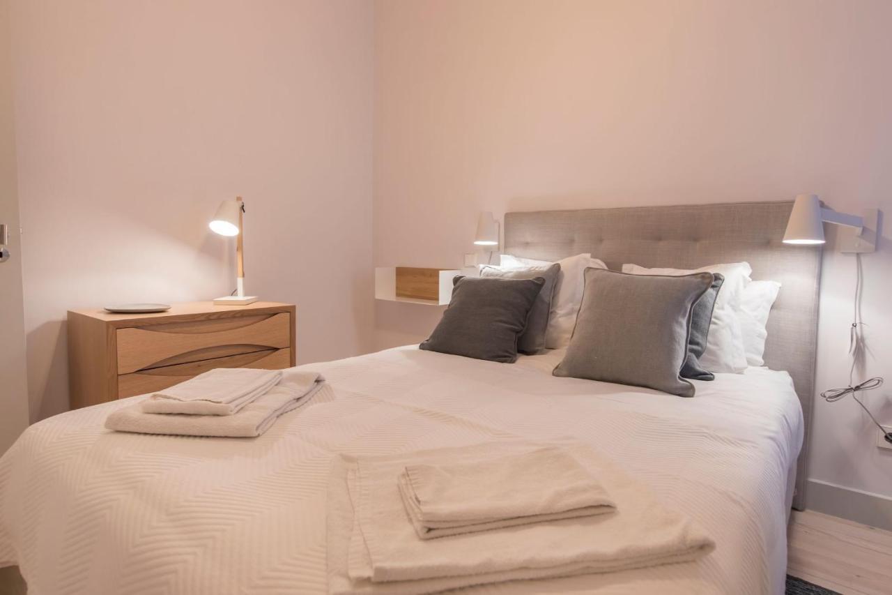 Lovelystay - Charming 3 Bedroom Wonder Downtown Appartement Lissabon