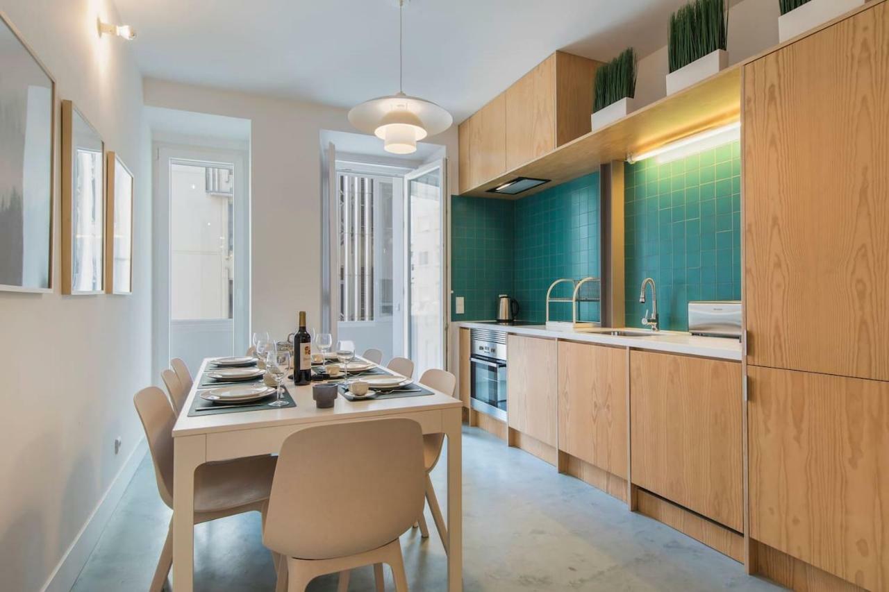 Apartment Lovelystay - Wide & Bright 4 Families Lissabon