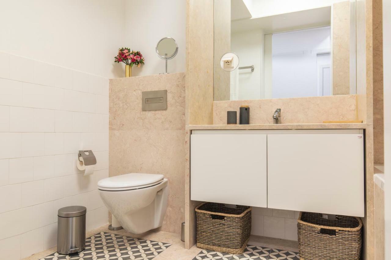 Trendy & Classic 2bedroom Apartment