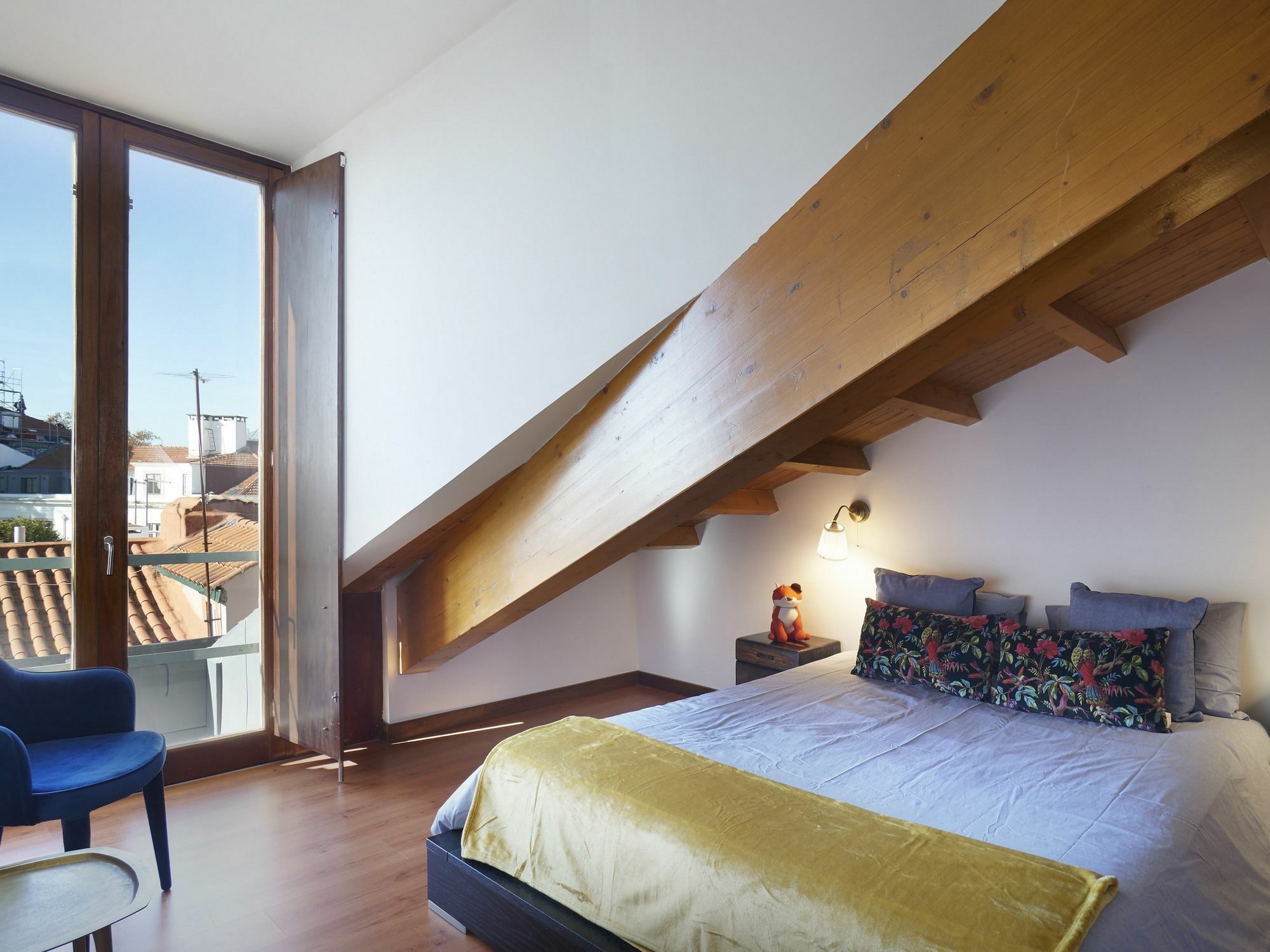 Principe Real Two Bedroom Loft Lisbon