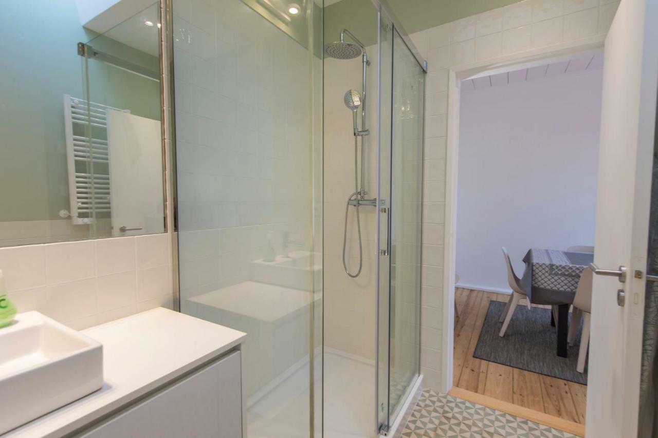 Alfama Terrace W/ Tagus River Views Appartement *