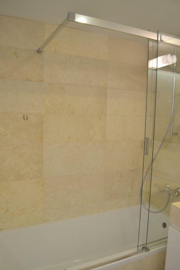 Tp Bombarda 5, Deluxe Appartement Lissabon