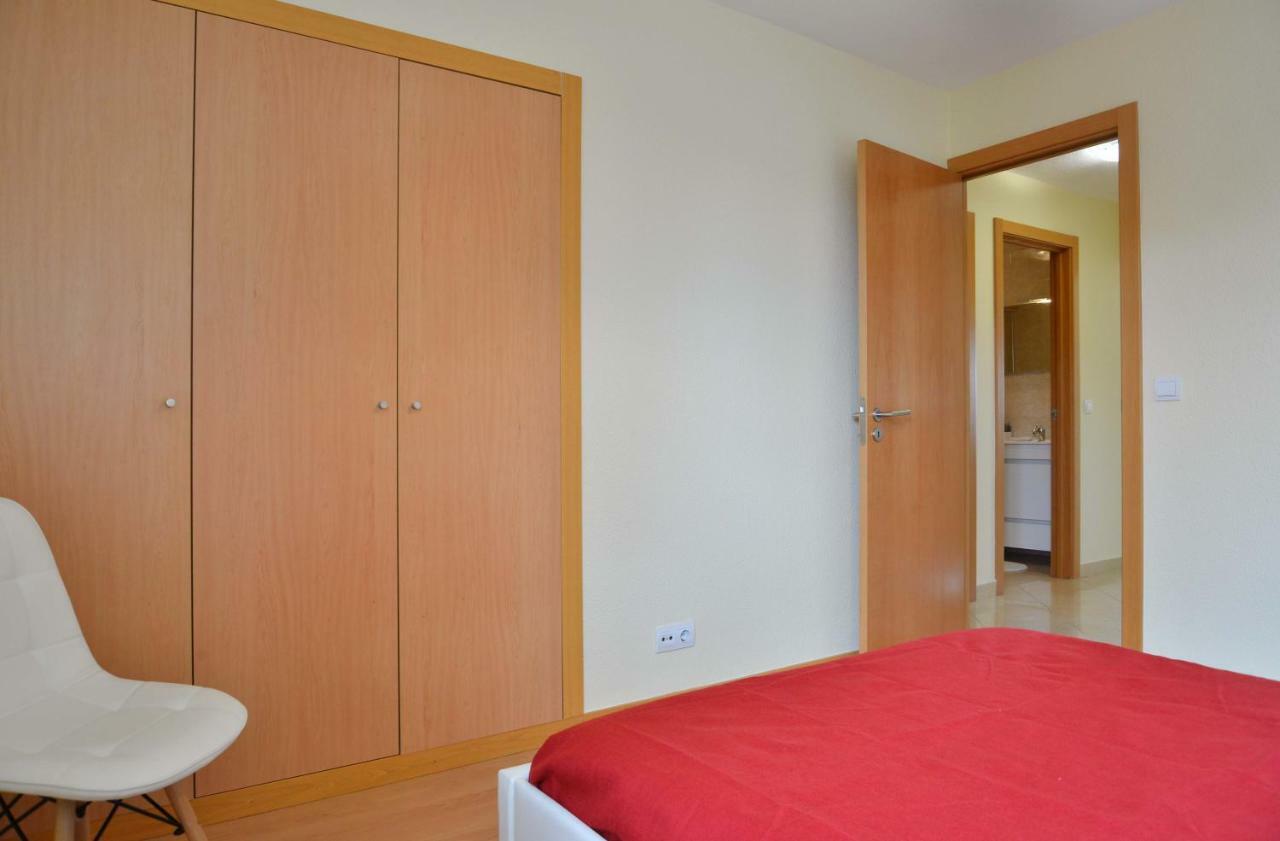 Apartment Encarnacao House