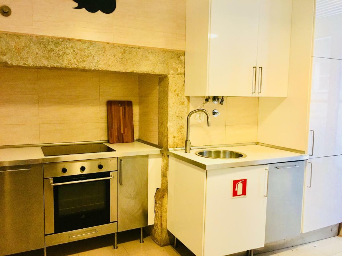 4 Bedroom - Rua Dos Douradores Appartement