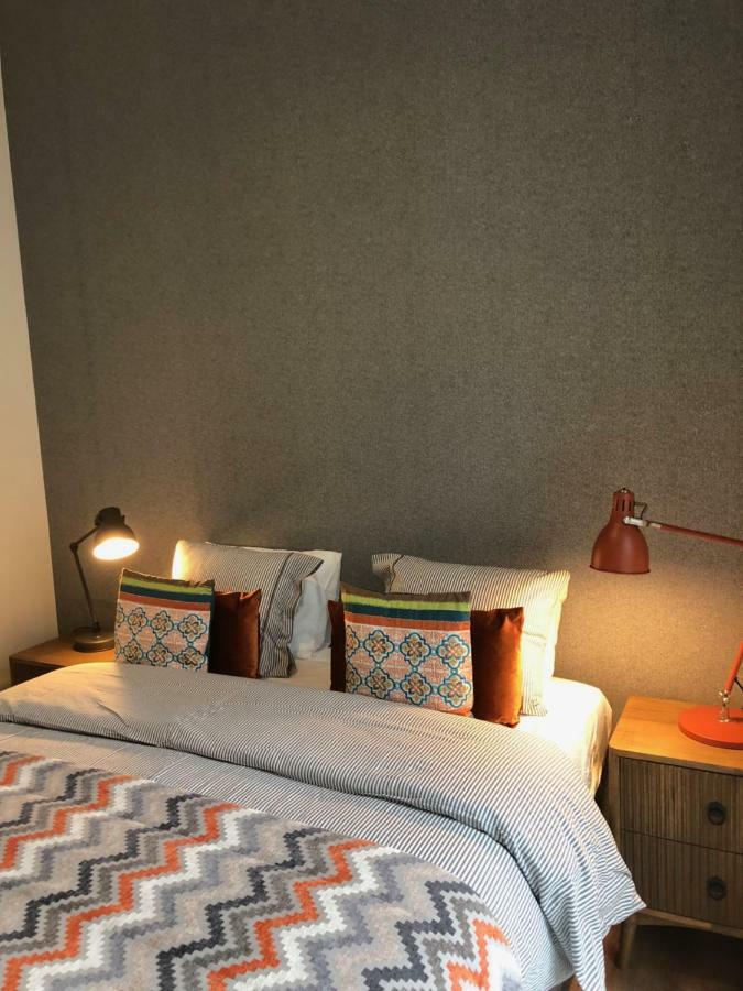 Exclusive 1 Bedroom Flat In The Heart Of * Lissabon