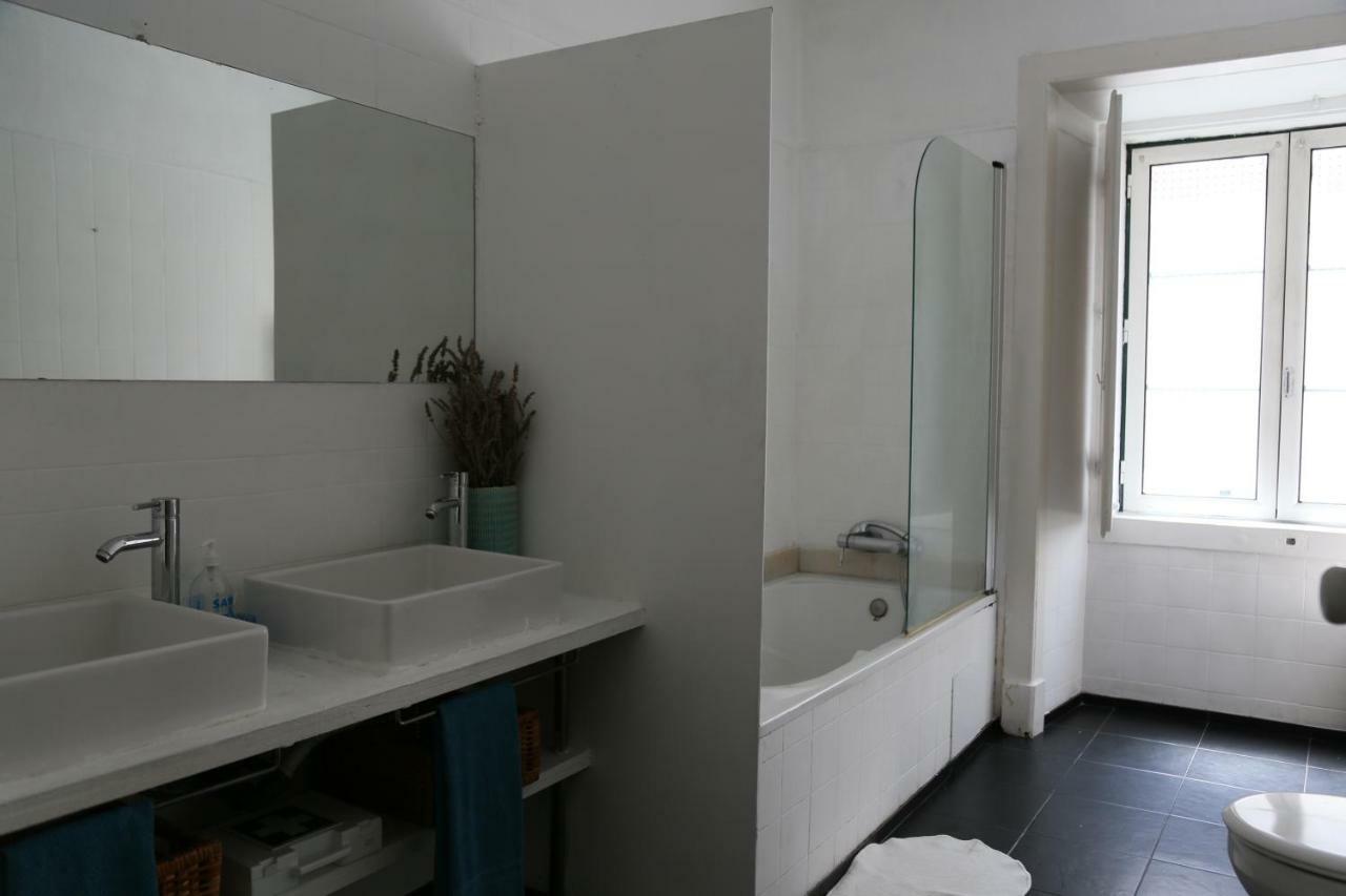Stunning Near Chiado