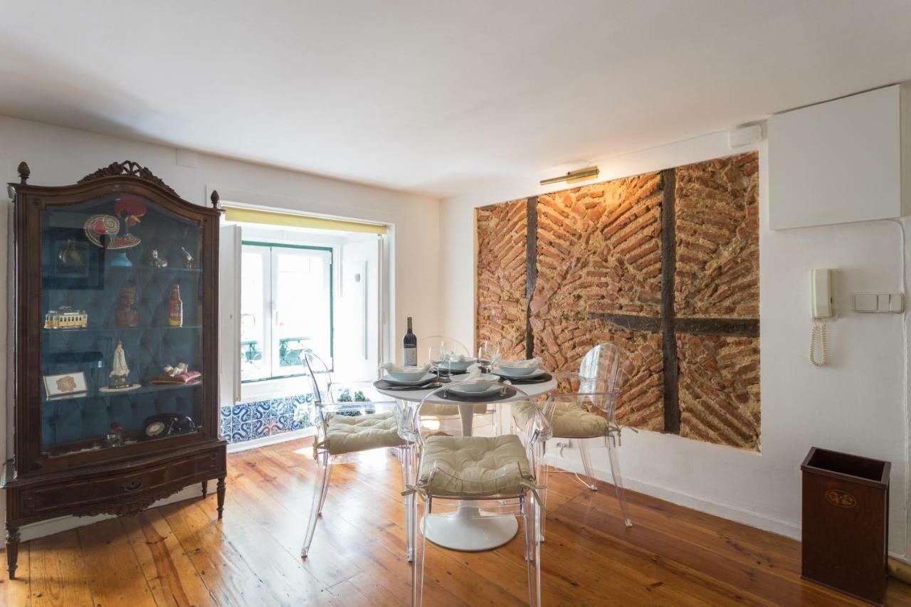 Charming Travessa Do Alcaide Apartment Lissabon