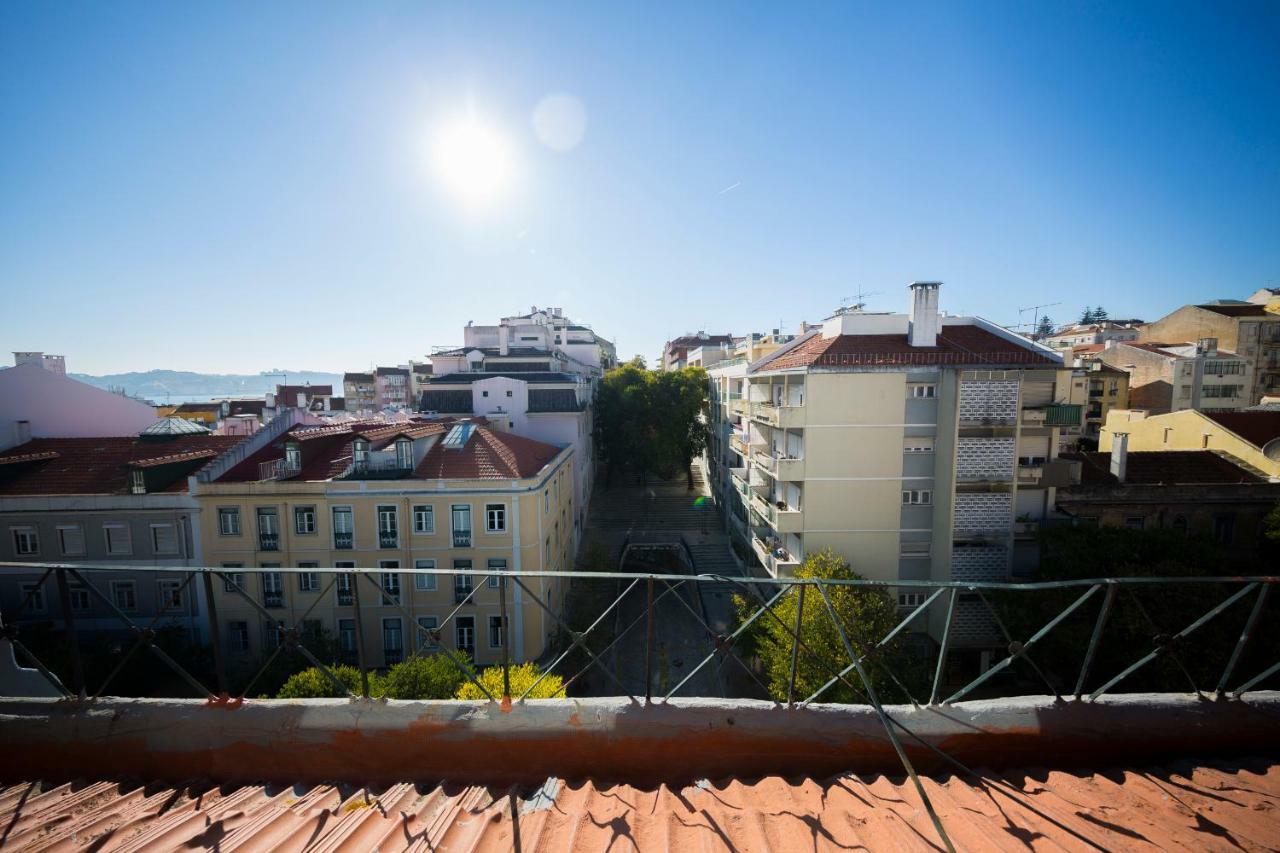 Apartment Quiet And Sunny Lissabon