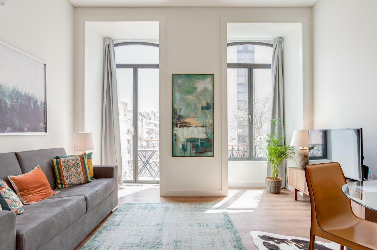 Exclusive 1 Bedroom Flat In The Heart Of * Lissabon