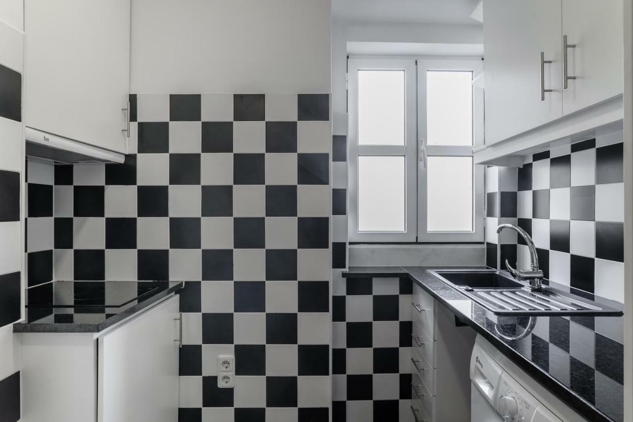 Charming Apartment- Authentic Experience In Graca * Lissabon