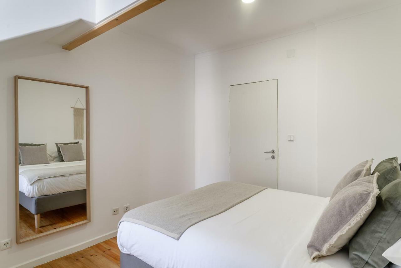 Charming Apartment- Authentic Experience In Graca * Lissabon