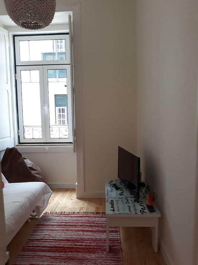 Lovely Flat In Adamastor Apartment