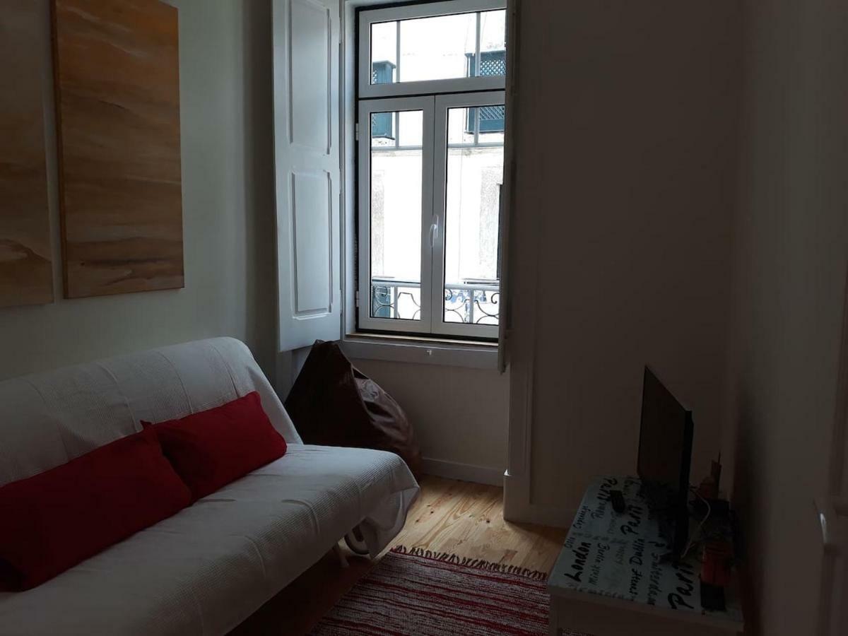 Apartment Lovely Flat In Adamastor Lisbon