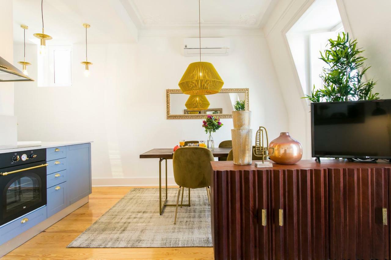 2 Beautiful Upscale Flat Embracing Tejo! Appartement *