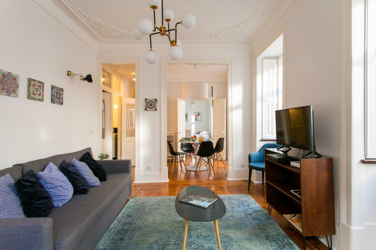 Apartment Joivy Splendid 2br Flat In Bairro Alto, Nearby Luis De Camoes Square Lissabon