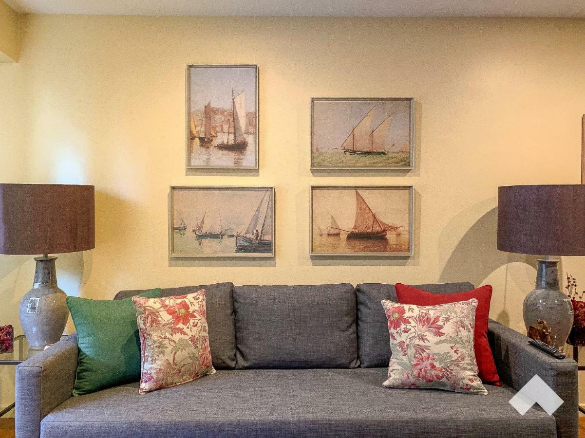 92 - Your In Appartement Lissabon
