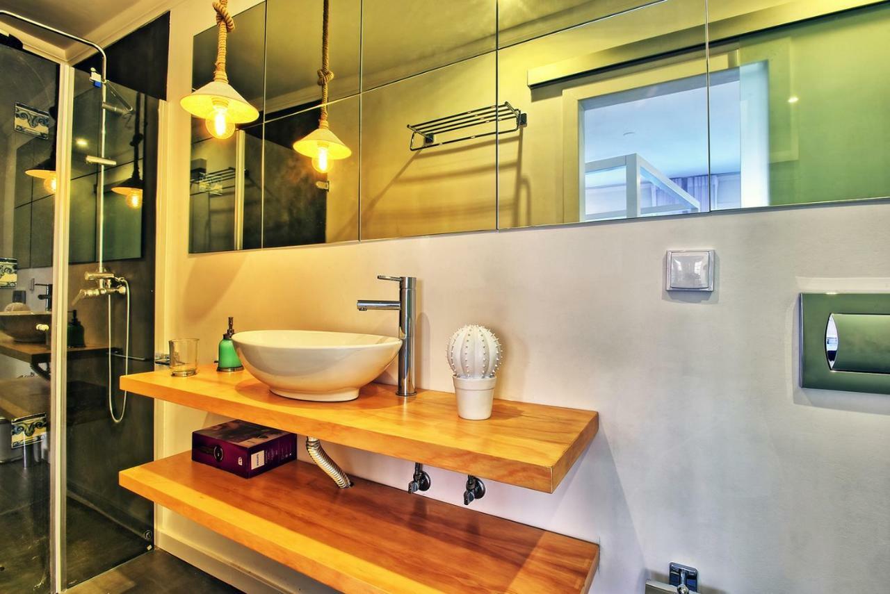 Localtraveling Cathedral & Castle - Family Apartment Lissabon