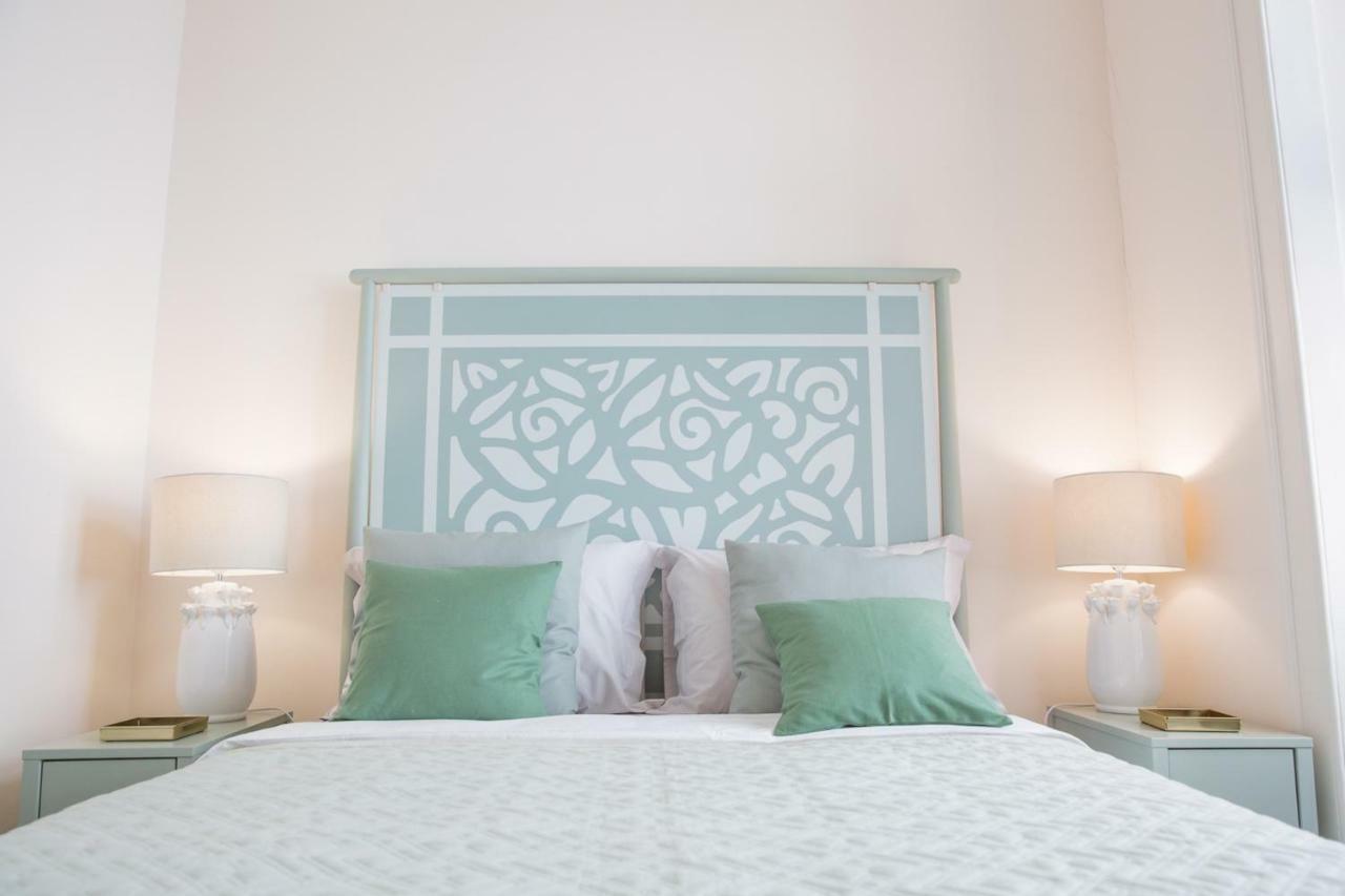 Rent4rest - Downtown Designer's Appartement
