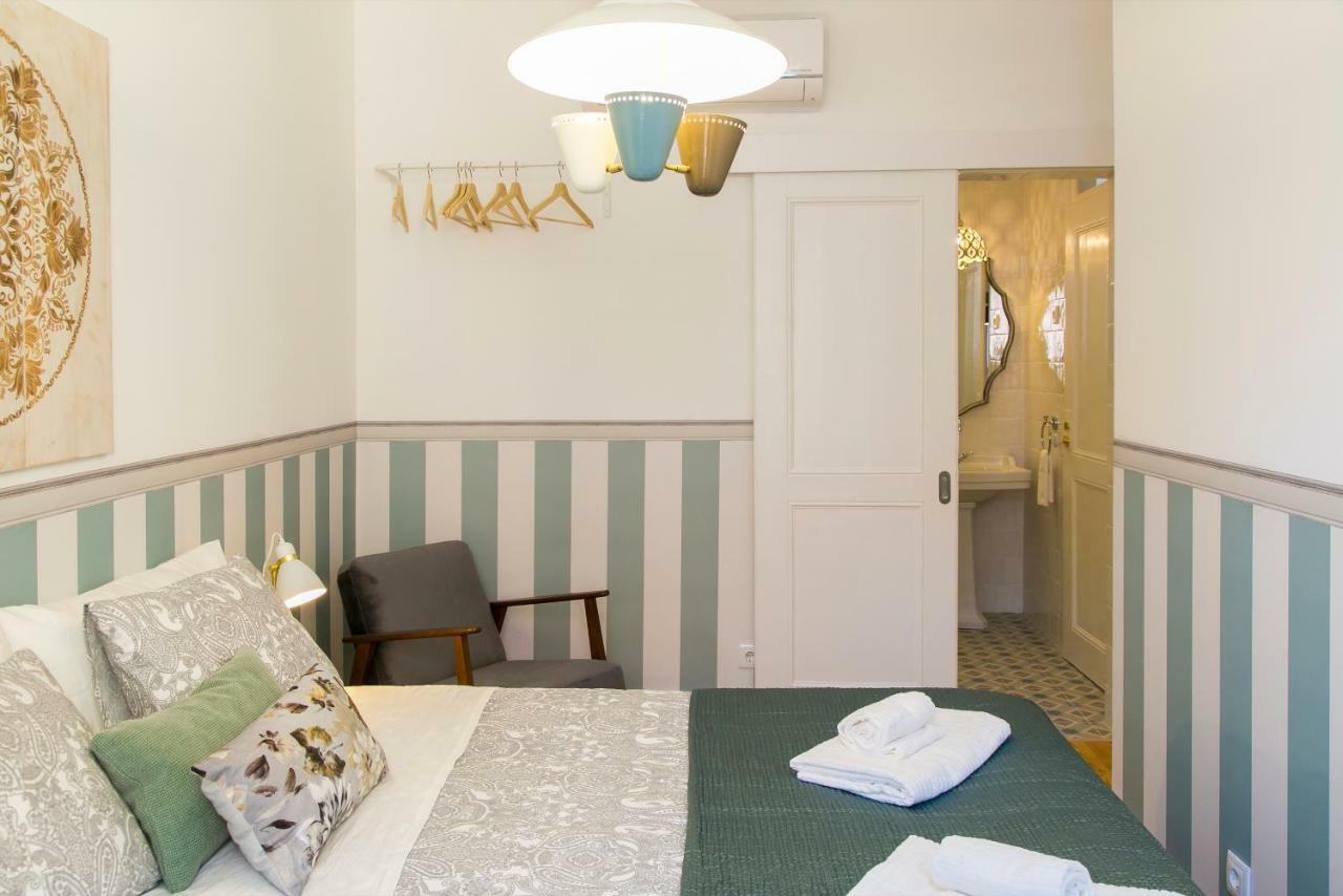 2 Beautiful Upscale Flat Embracing Tejo! Appartement *
