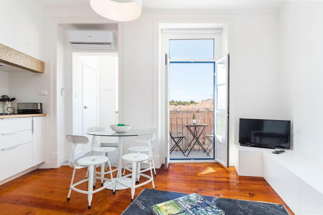 With Great Views And Aircon Appartement *