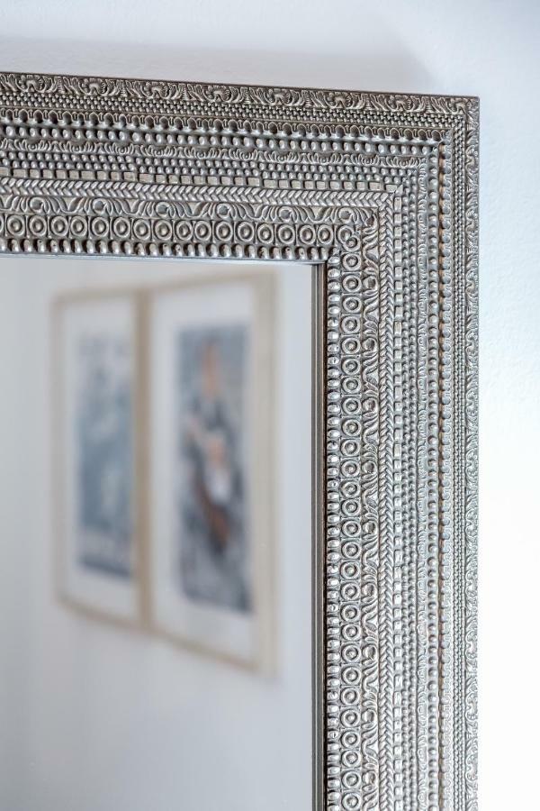 Appartement Alfama, Bright And Spacious With Private Terrace, By Timecooler Lisboa